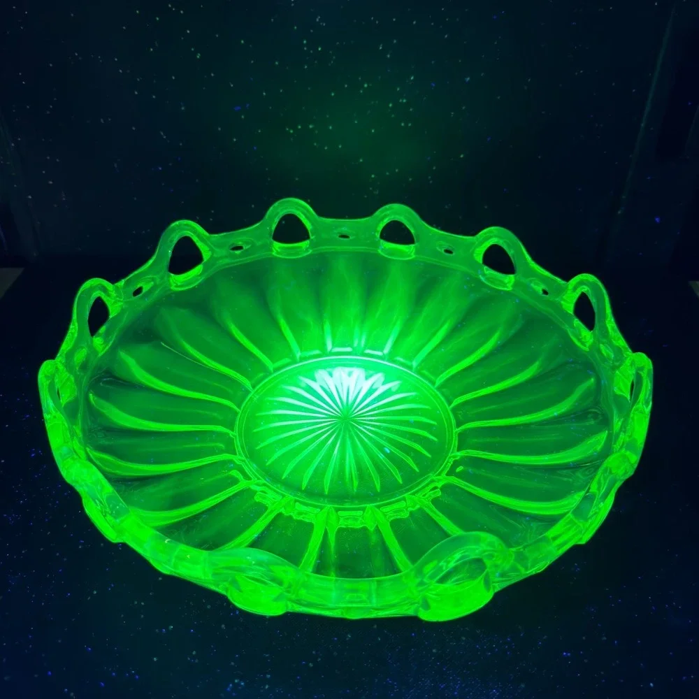 Antique Fostoria Colonial Prism Green Uranium Glass Lace Rim Bowl 11Inch UV Glow